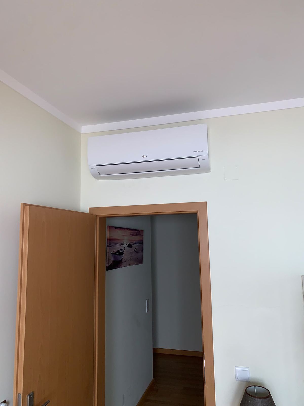 LG dual inverter indoor unit